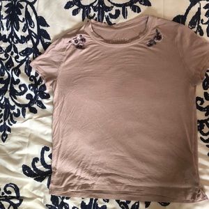 Seriously soft AERO girl tee